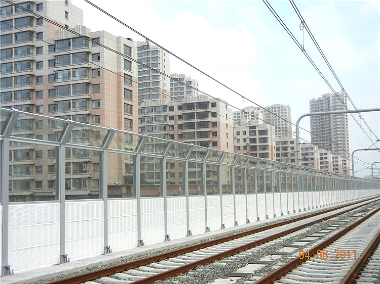 城鐵輕軌火車道降噪隔板